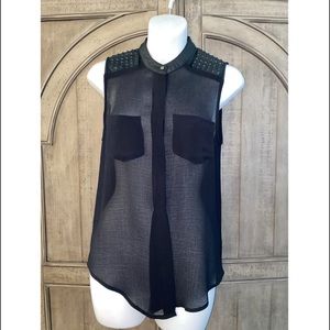 A Rock & Republic sheer dressy or casual blouse XS